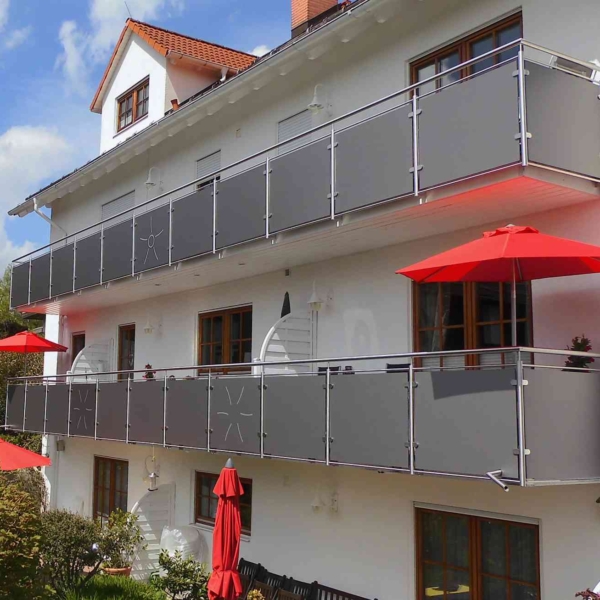 gelaender-aussen-16 Geländer außen-16