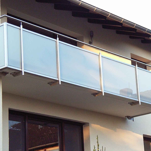 gelaender-aussen-34 Geländer außen-34