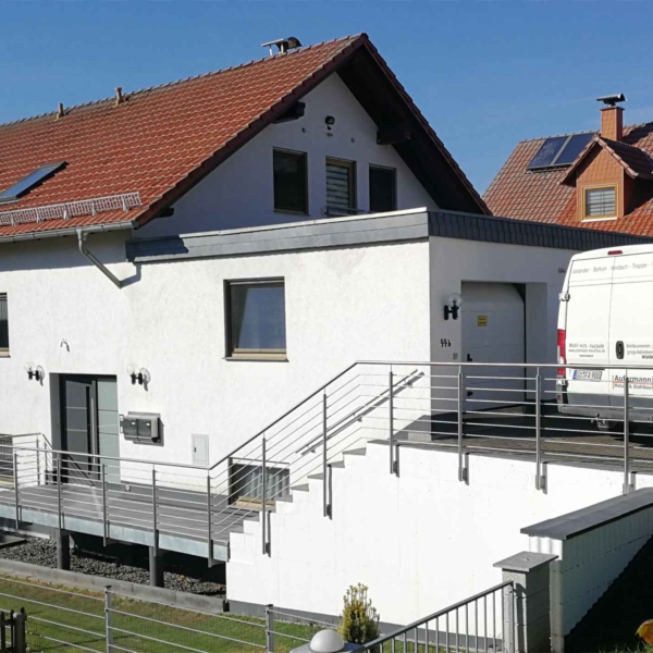 gelaender-aussen-42 42 - Hauseingangsgeländer, Edelstahl (Landolfshausen)