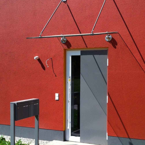 11 - Ganzglasvordach, abgehängt, Edelstahl Punkthalter (Göttingen)