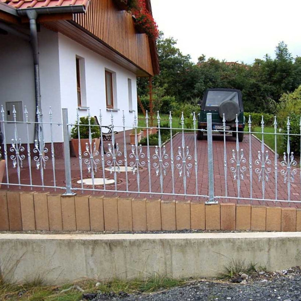 17 - Zaun (Dransfeld)